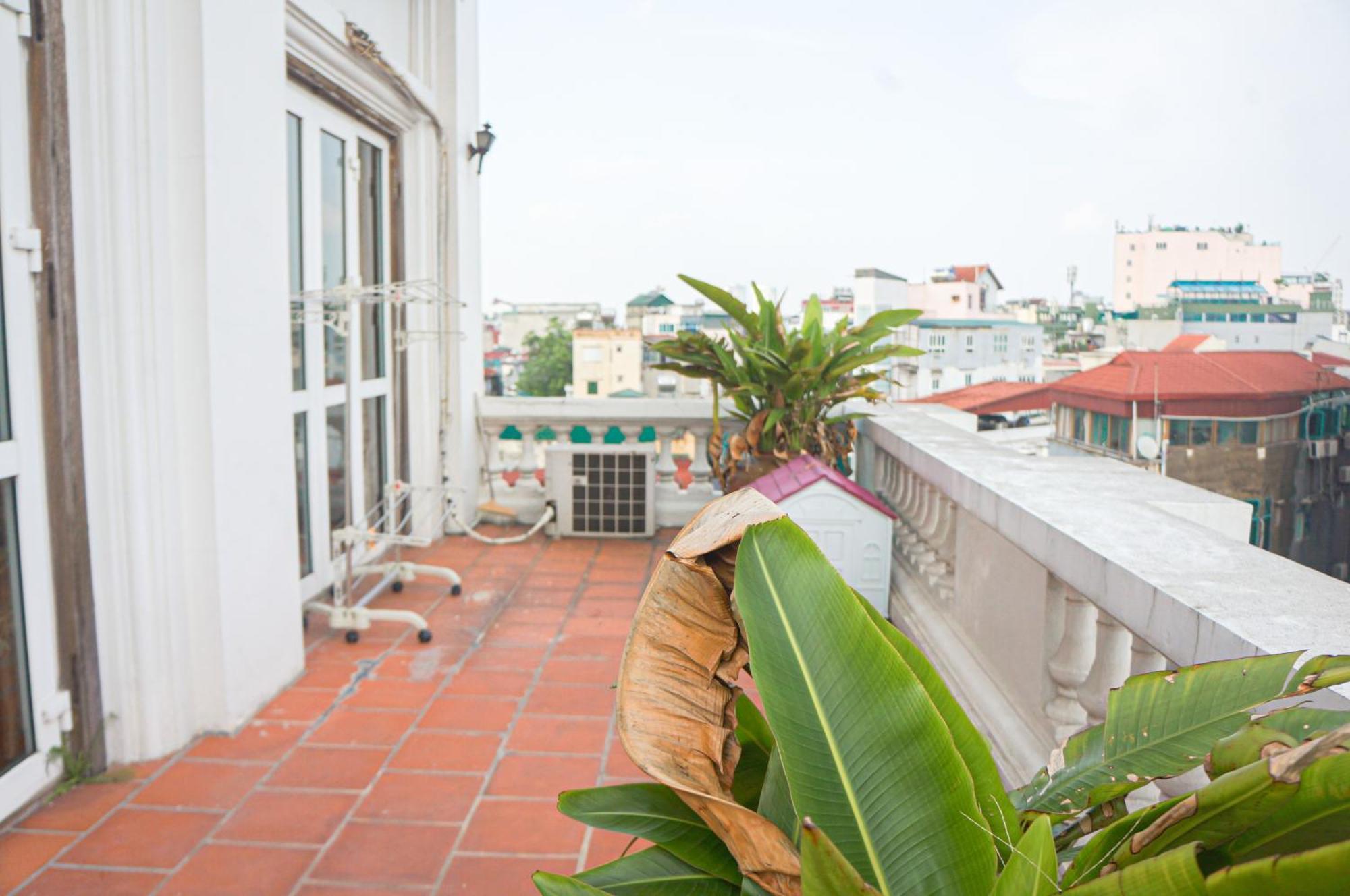 Wecozy Hanoi - Railway Side, The Old Quarter ภายนอก รูปภาพ